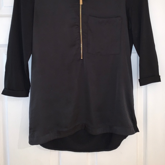 Vince Camuto Black Blouse with Gold Zipper Detail - Picture 2 of 4